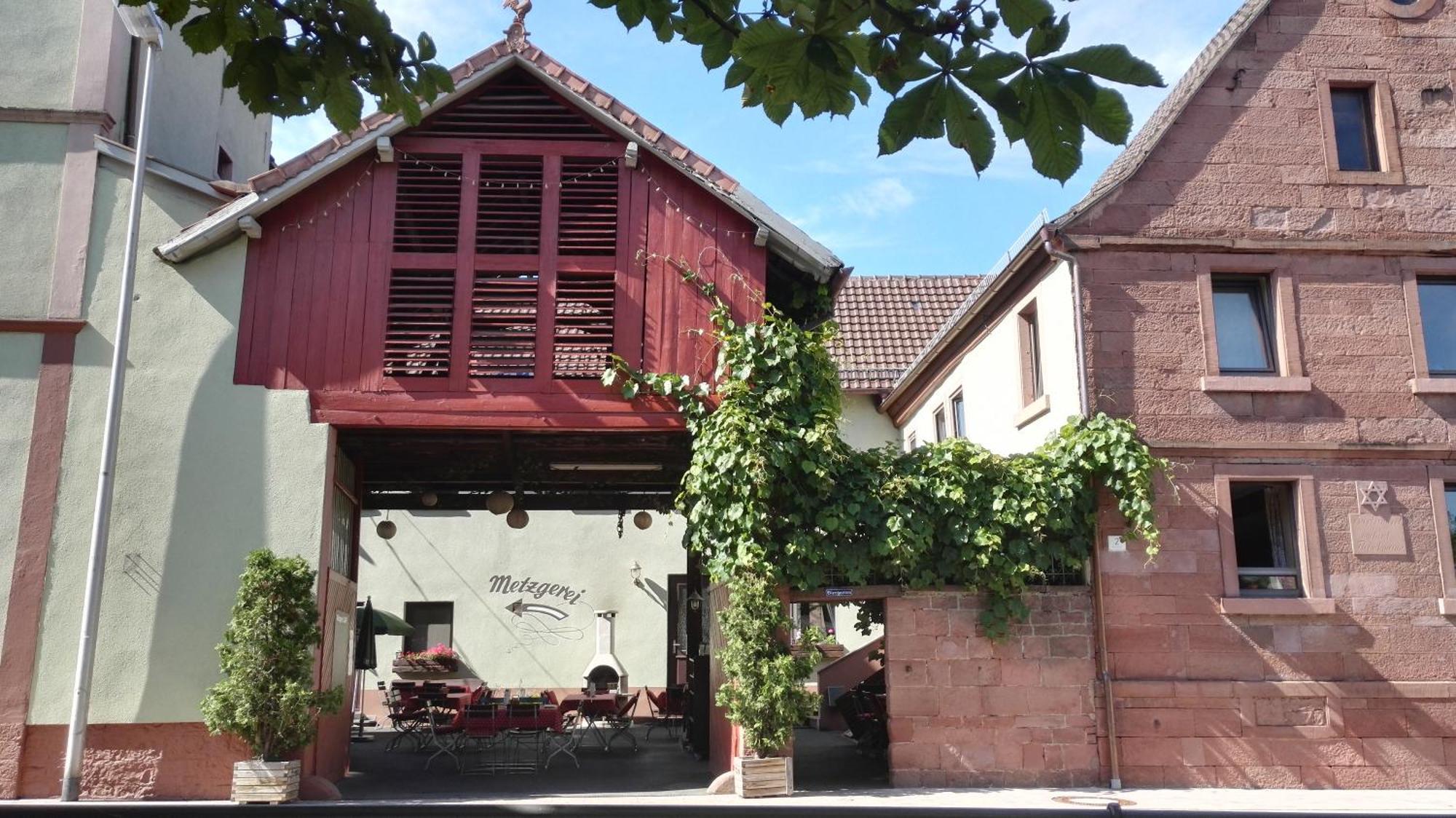 Wirtshaus & Hotel Zur Alten Brauerei Zapf Uettingen Kültér fotó